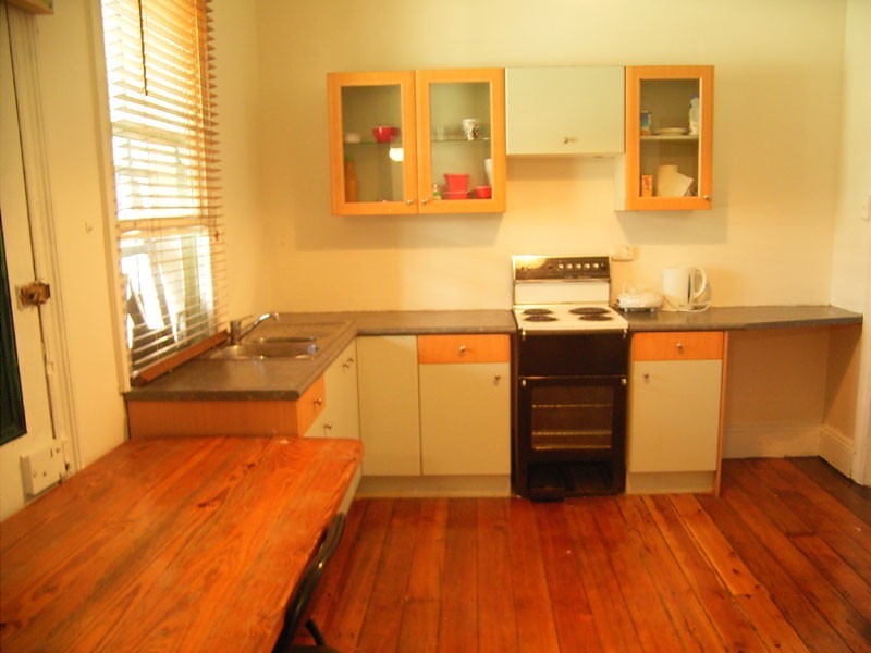 5 Belford Street, Hamilton NSW 2303