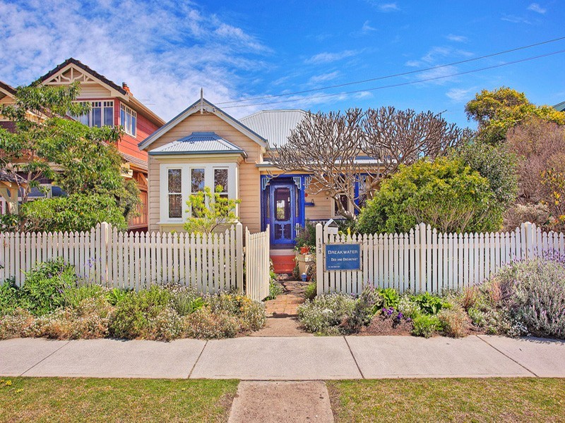 133 Mitchell Street, Stockton NSW 2295