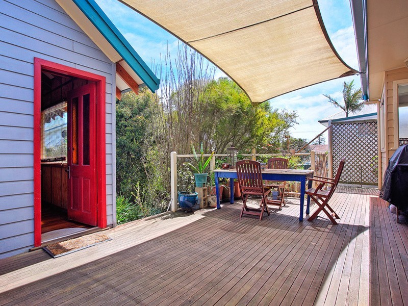 133 Mitchell Street, Stockton NSW 2295