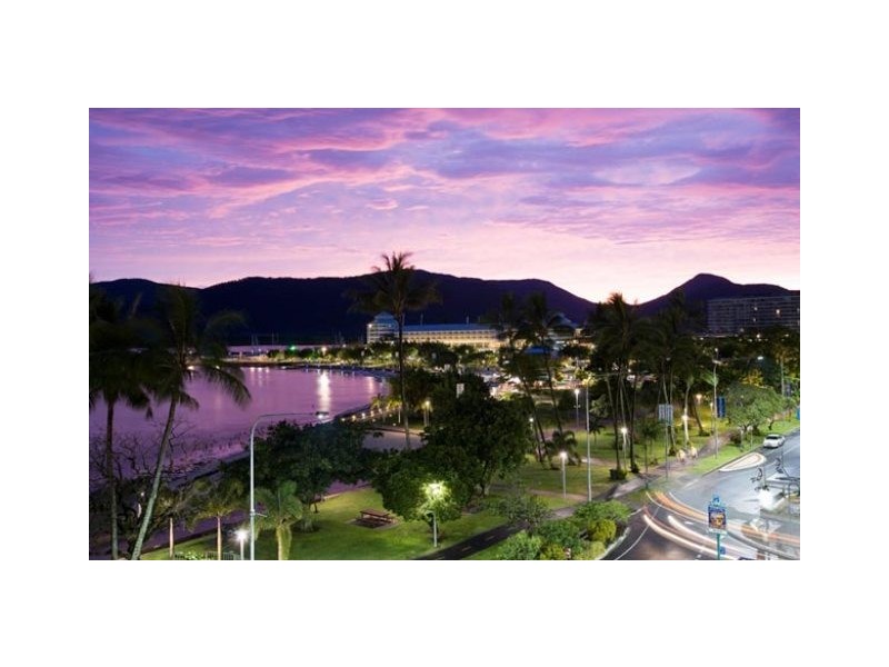 53 Esplanade, Cairns QLD 4870