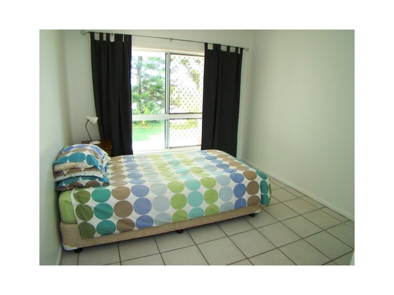 2B Cassandra Close, Cairns QLD 4870