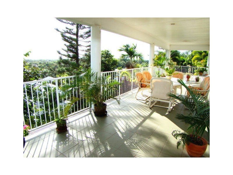 2B Cassandra Close, Cairns QLD 4870