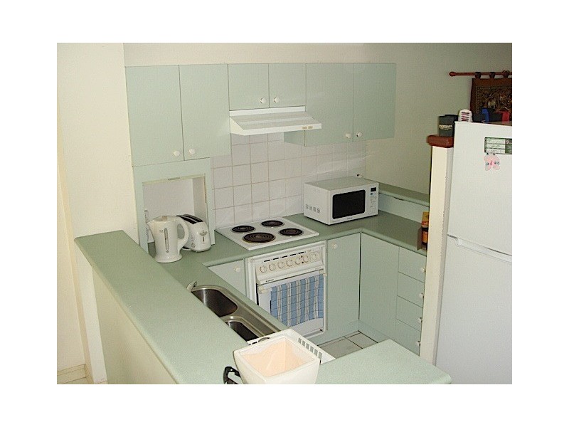 1/193 Mayers Street, Cairns QLD 4870