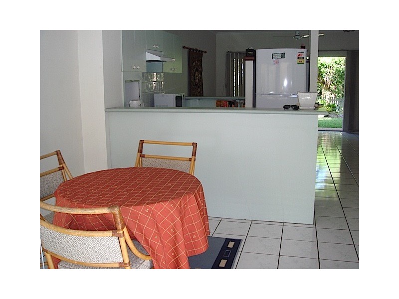 1/193 Mayers Street, Cairns QLD 4870