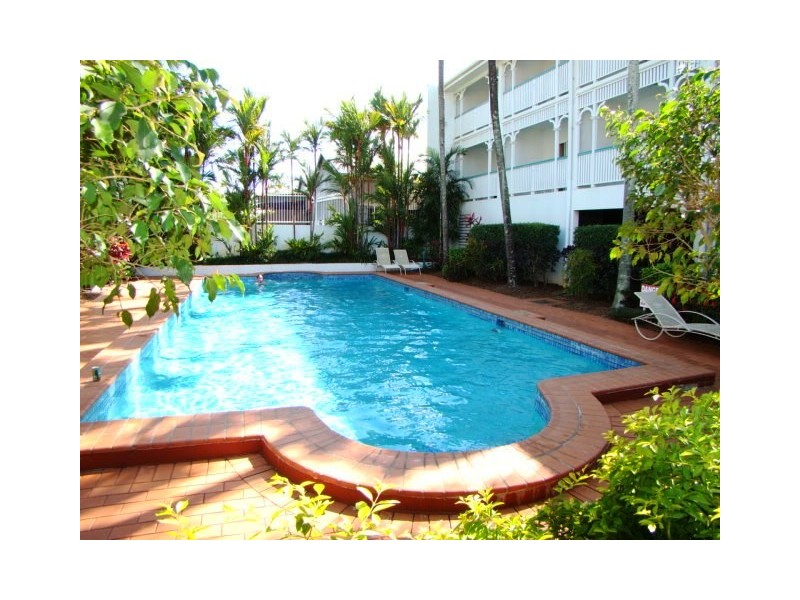 63 Mcleod Street, Cairns QLD 4870
