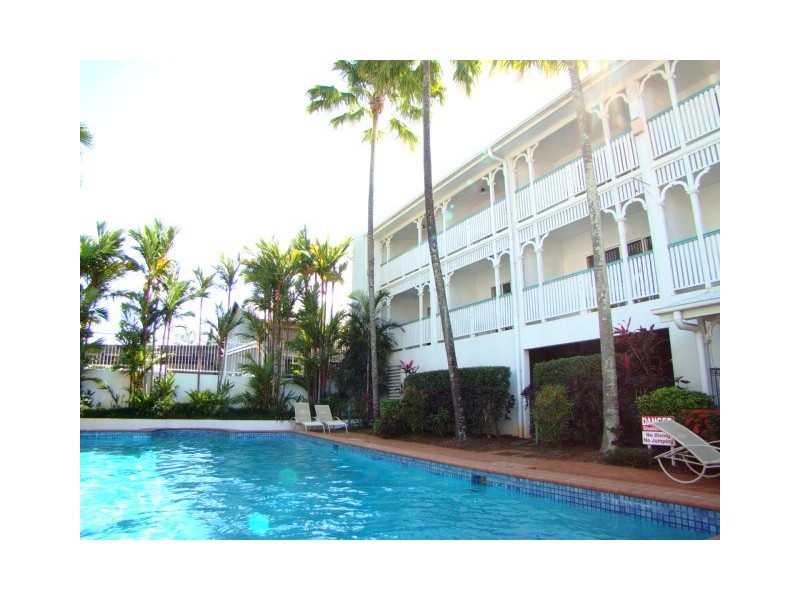 63 Mcleod Street, Cairns QLD 4870