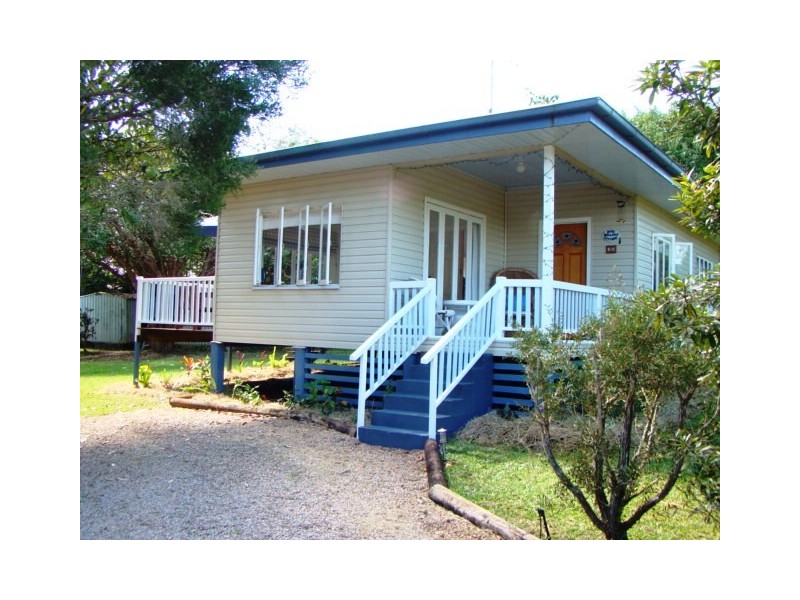 9 Pine Street, Yungaburra QLD 4884