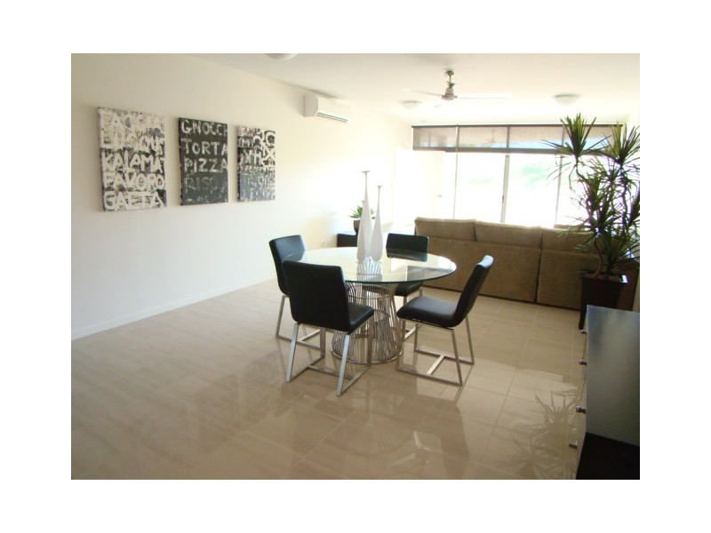 305/174 Grafton Street, Cairns QLD 4870