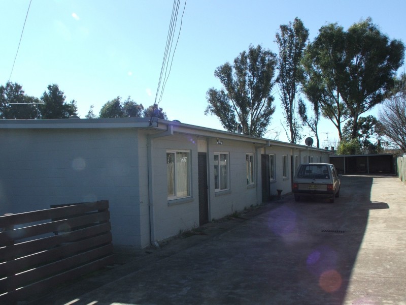 2/5 Kuranda Ave, Armidale NSW 2350