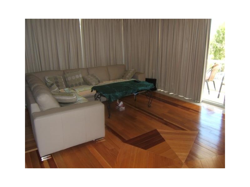 5/56 Hooker Boulevard, Mermaid Waters QLD 4218