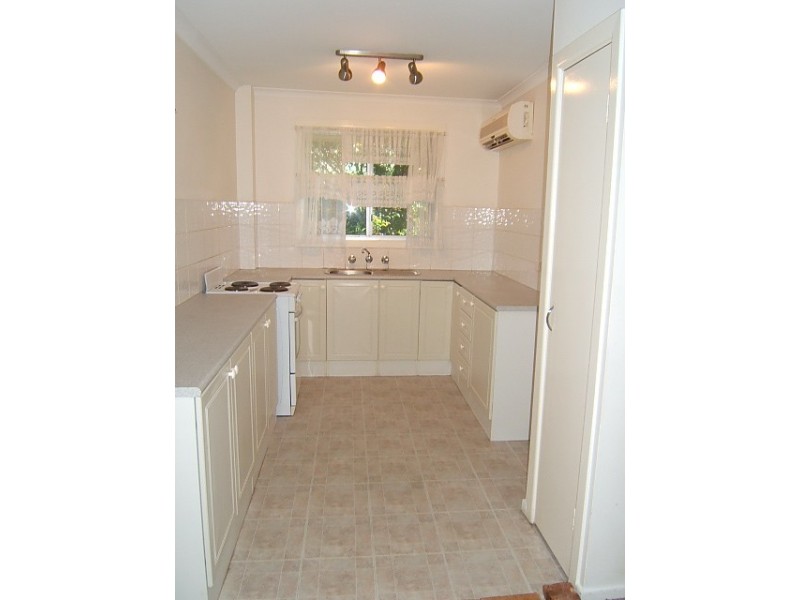 6/31 Frank St, Labrador QLD 4215