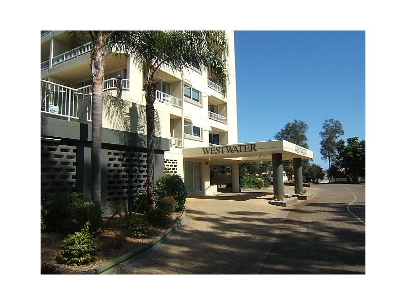 6/56 Hooker Boulevard, Mermaid Waters QLD 4218