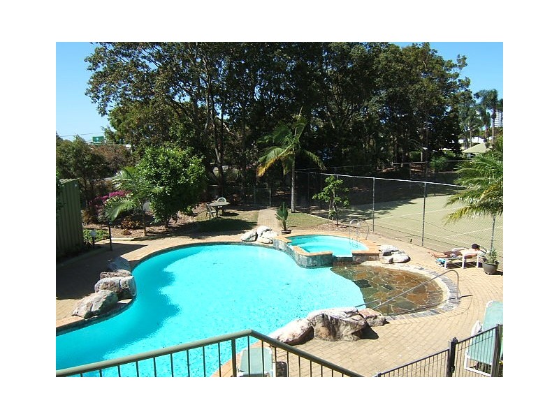 6/56 Hooker Boulevard, Mermaid Waters QLD 4218