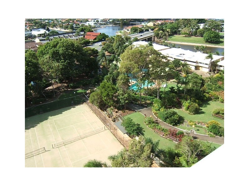 40/56 Hooker Boulevard, Mermaid Waters QLD 4218