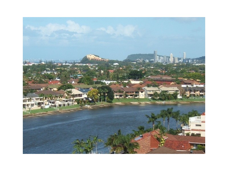 40/56 Hooker Boulevard, Mermaid Waters QLD 4218