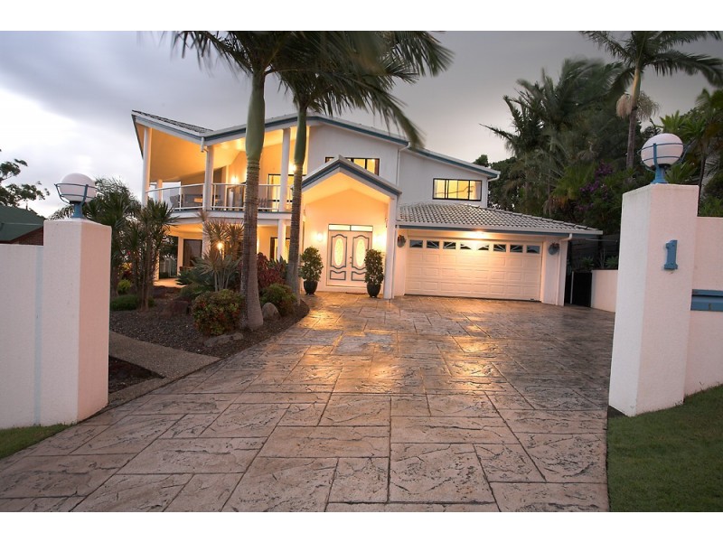 1 St Ives Terrace, Buderim QLD 4556