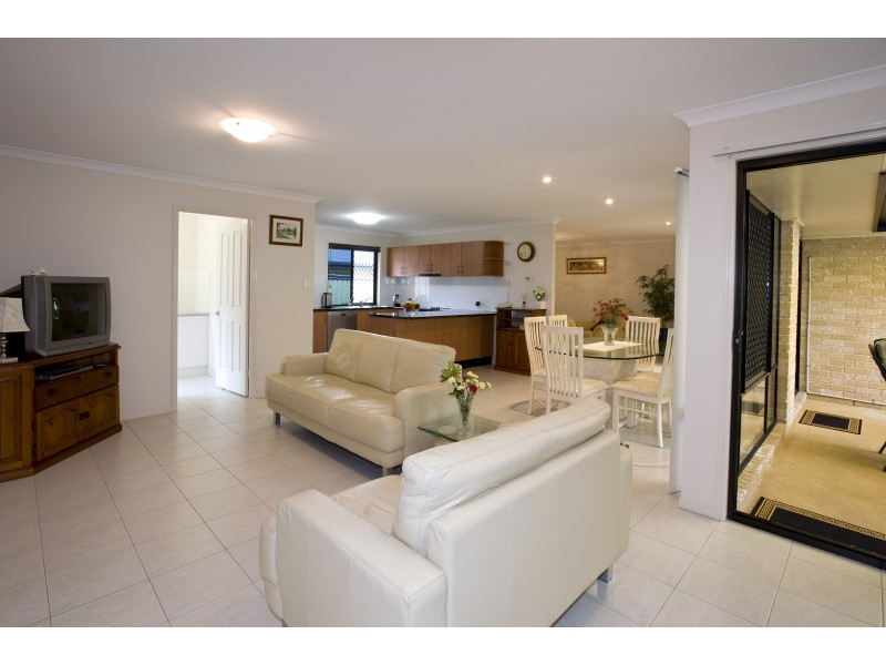 16 Peter Court, Buderim QLD 4556
