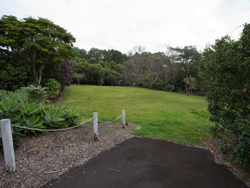 13 Mons School Road, Buderim QLD 4556