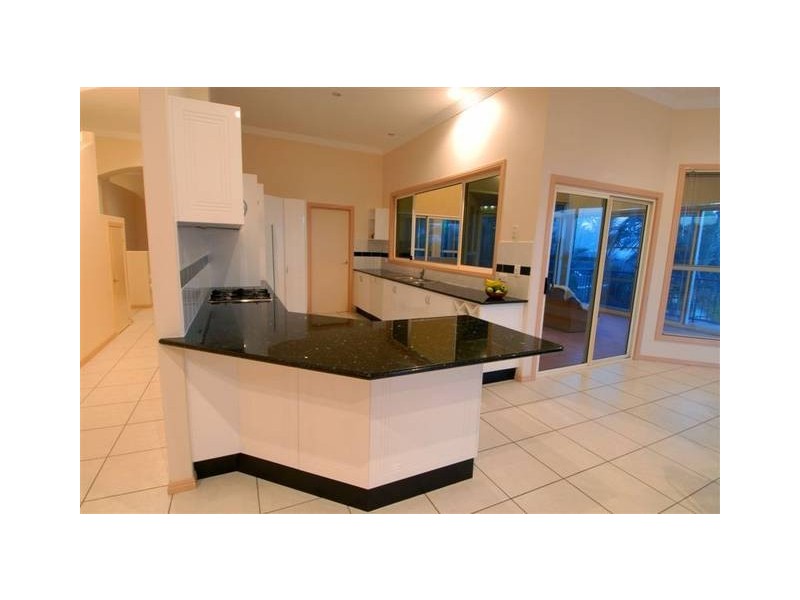 28 St Martins Terrace, Buderim QLD 4556