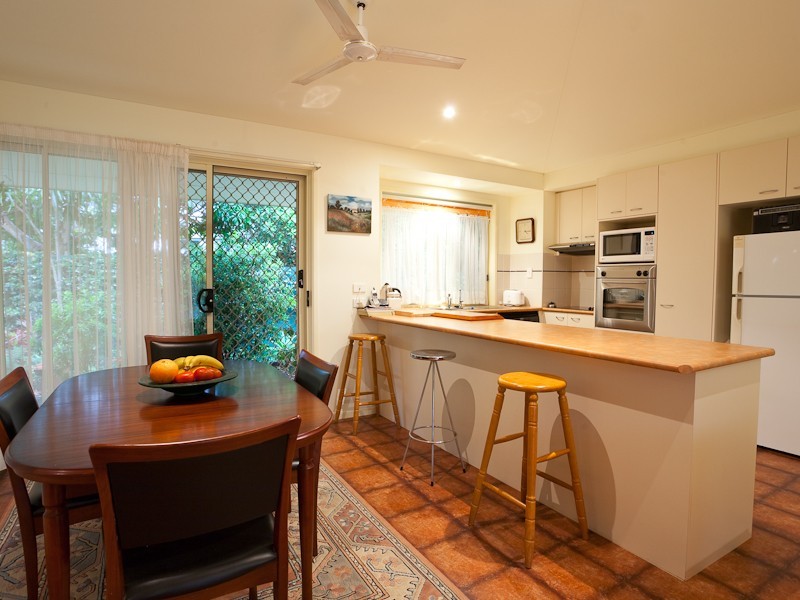 2 Manor Lane, Buderim QLD 4556