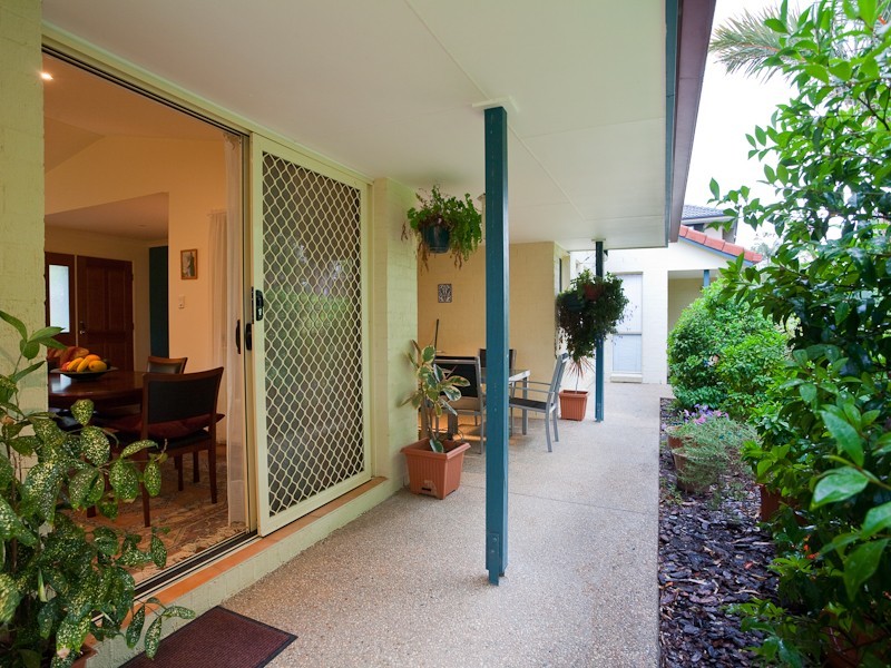 2 Manor Lane, Buderim QLD 4556