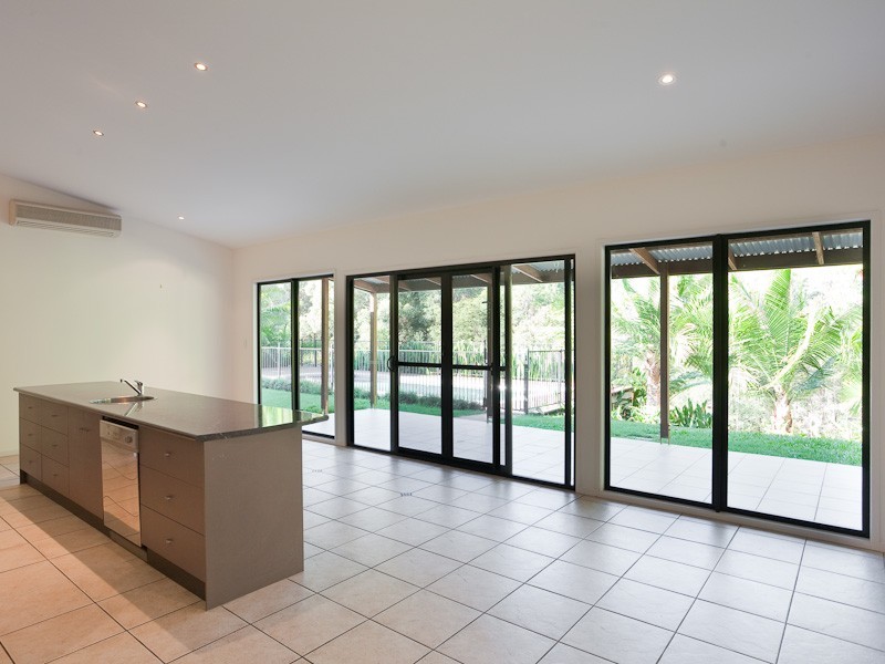 27 Toulambi Drive, Buderim QLD 4556