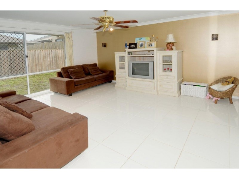 6 Derwent Street, Buderim QLD 4556