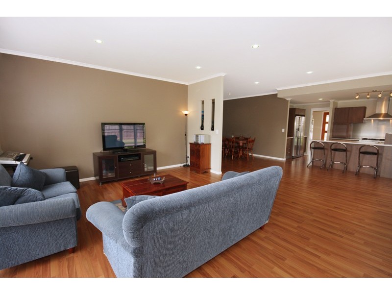 2 Palmyra Crescent, Buderim QLD 4556