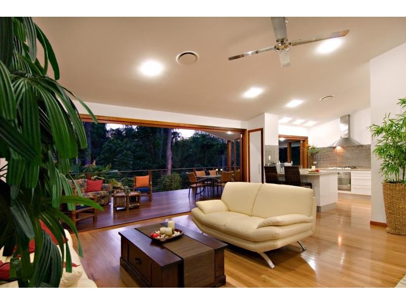 25 Booral Street, Buderim QLD 4556