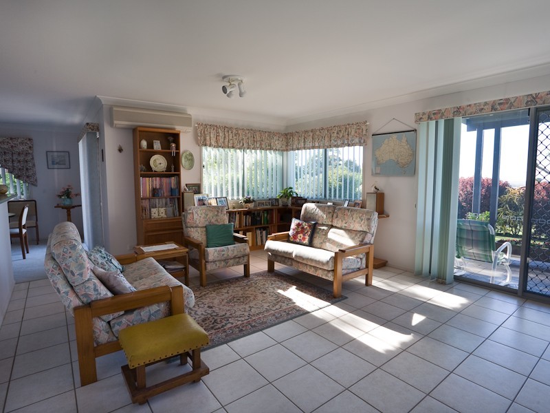 27 St Martins Terrace, Buderim QLD 4556