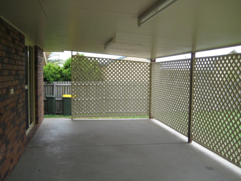 8 Plymouth St, Bargara QLD 4670