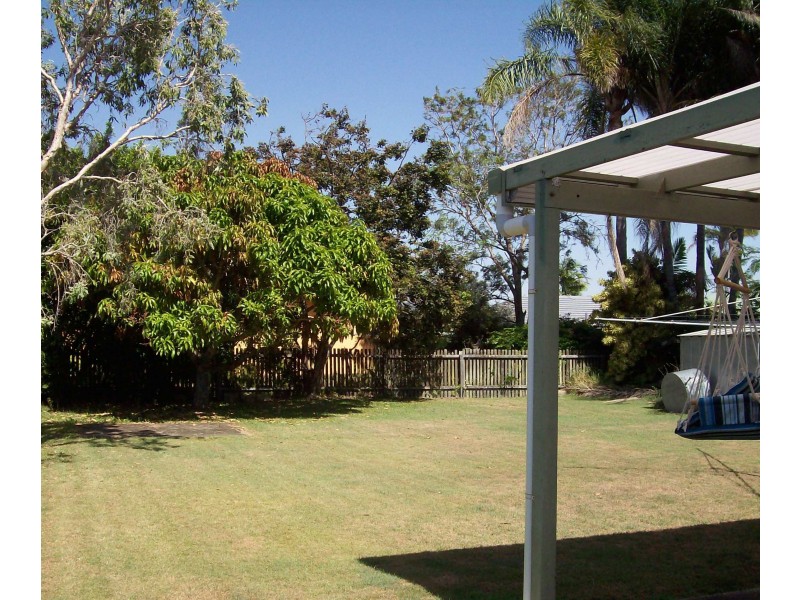 1 Palmer Avenue, Bargara QLD 4670