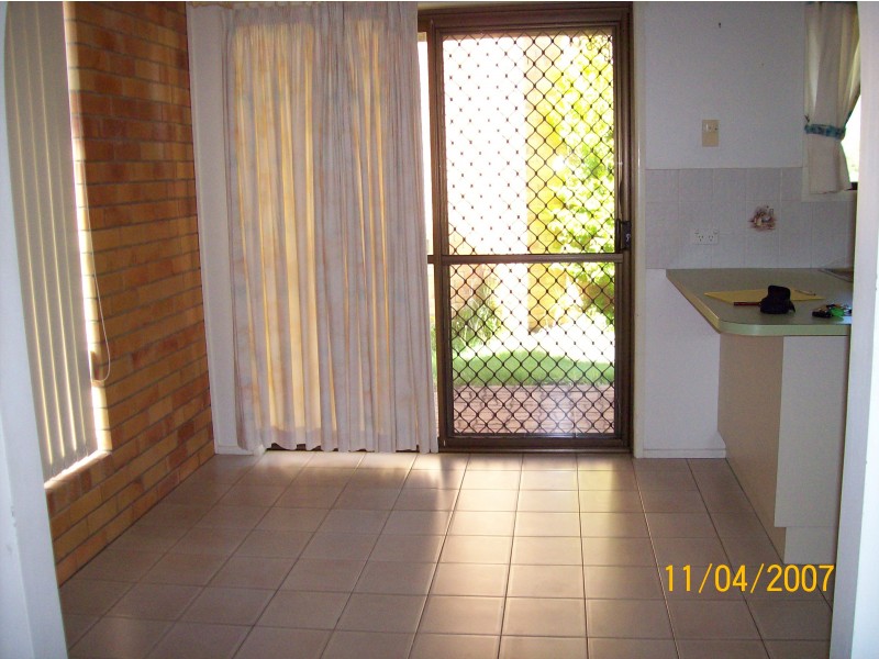 4/2A Tanner Street, Bargara QLD 4670