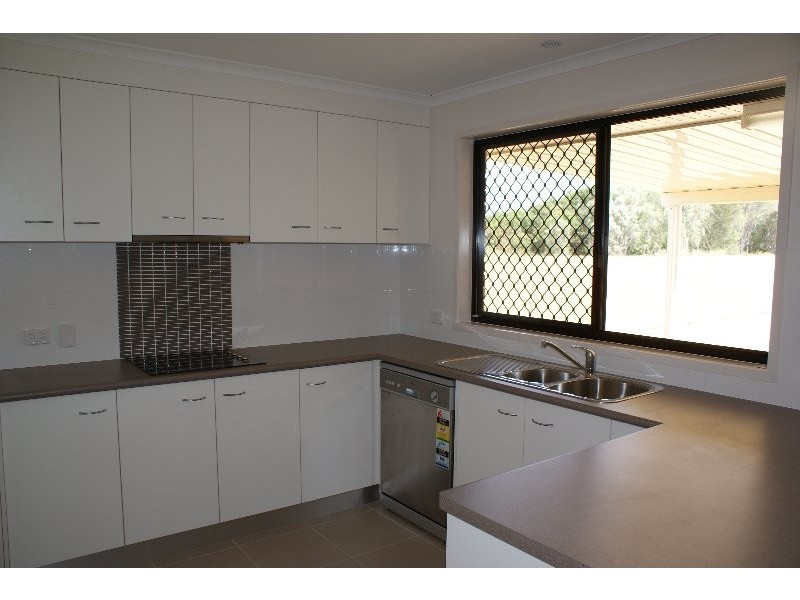 137 Fairway Drive, Bargara QLD 4670