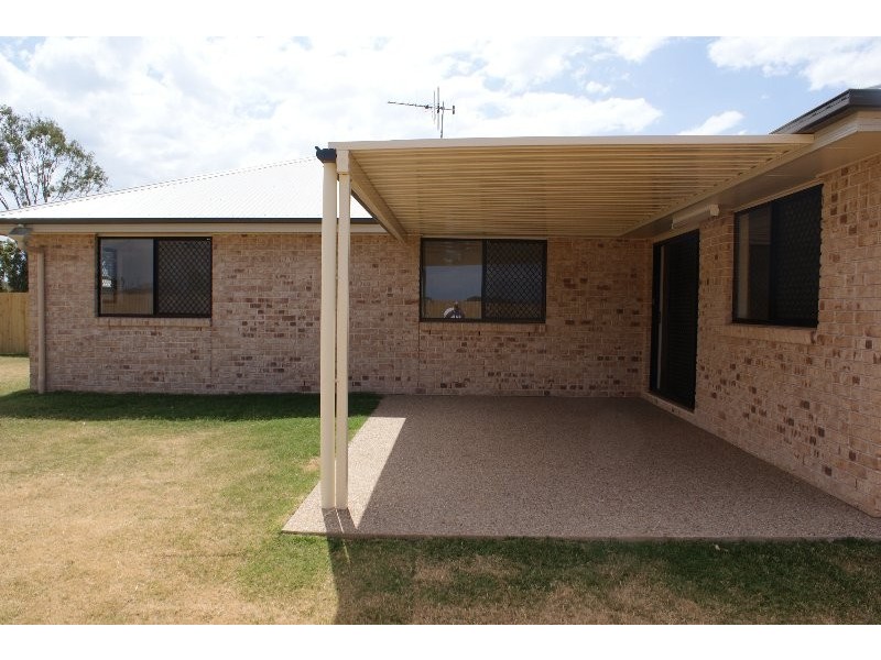 137 Fairway Drive, Bargara QLD 4670
