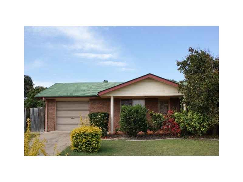 10 Ocean View Place, Elliott Heads QLD 4670