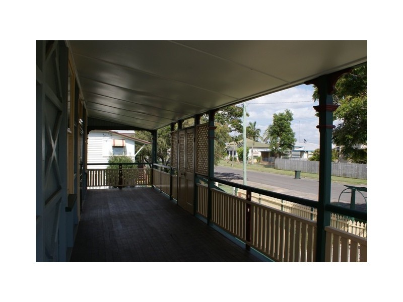 12 Curtis Street, Bundaberg QLD 4670