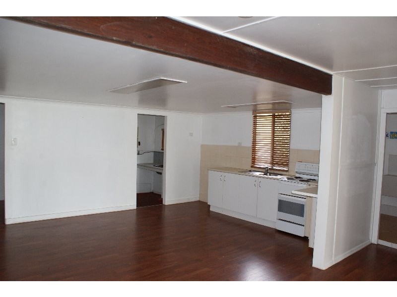 26 Harbour Esplanade, Burnett Heads QLD 4670