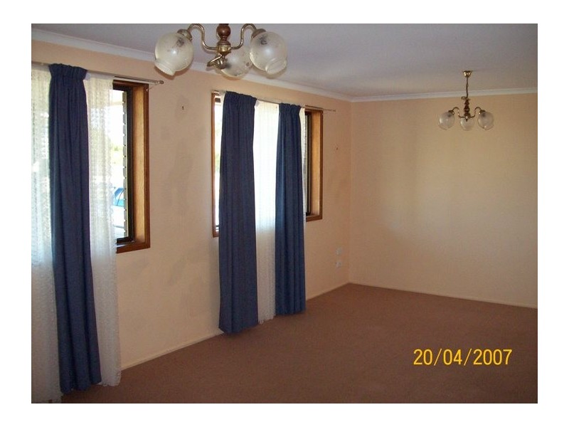 16 Scott Street, Burnett Heads QLD 4670