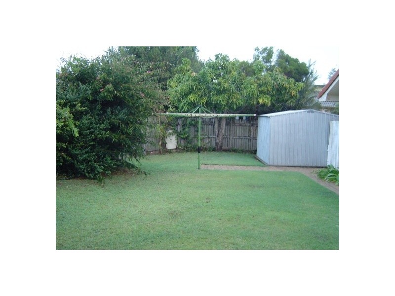 7 Andy Kemp Place, Bargara QLD 4670