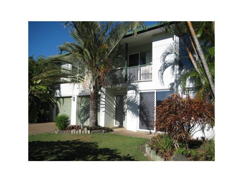 2/67 Holland St, Bargara QLD 4670