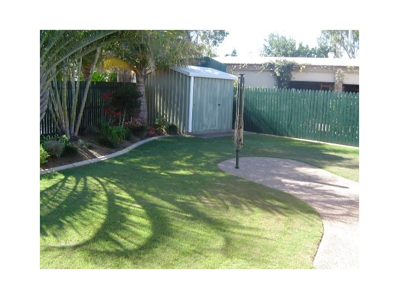 2/8 Reef Crt, Bargara QLD 4670