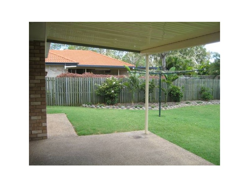 4 Davidson St, Bargara QLD 4670