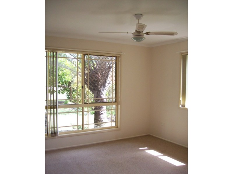 20 Elworthy St, Bargara QLD 4670
