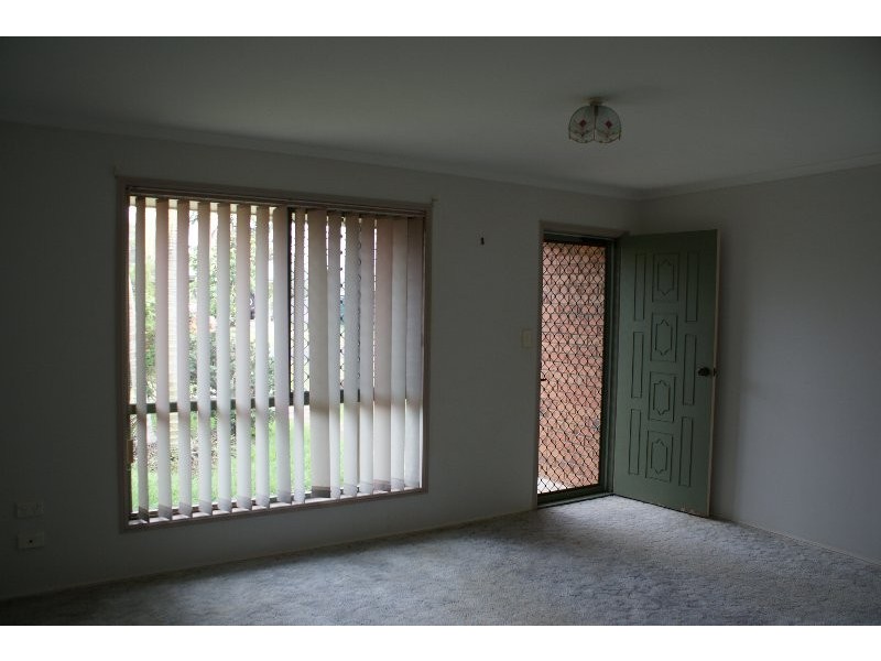 16 Marine Tce, Burnett Heads QLD 4670