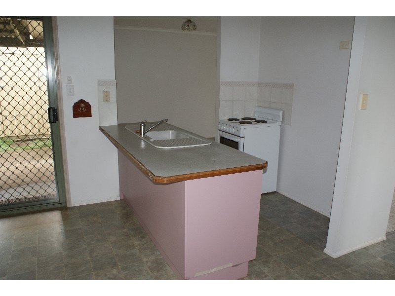 16 Marine Tce, Burnett Heads QLD 4670