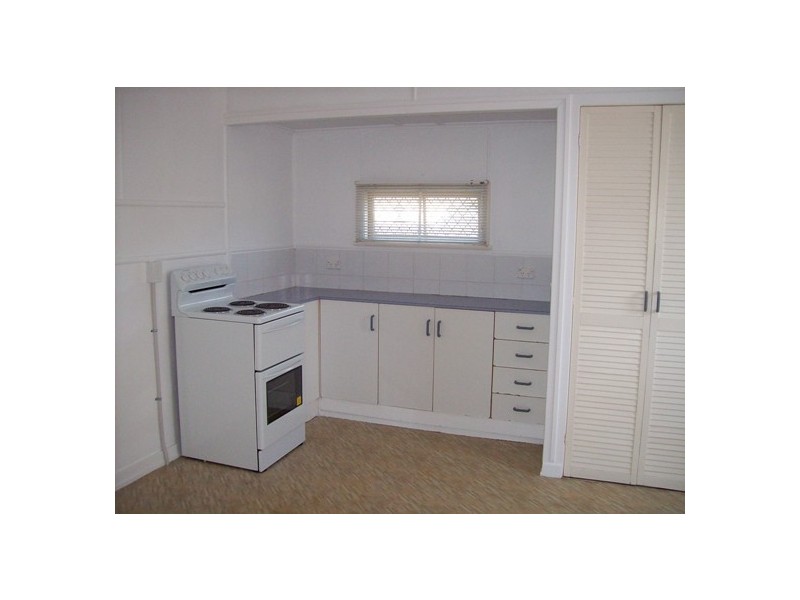 27 Holland Street, Bargara QLD 4670