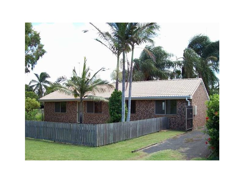 13 Byron Street, Burnett Heads QLD 4670