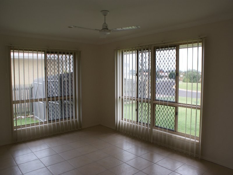 8 Searink Court, Bargara QLD 4670