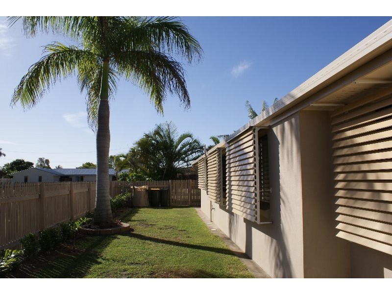 10 Fairway Drive, Bargara QLD 4670